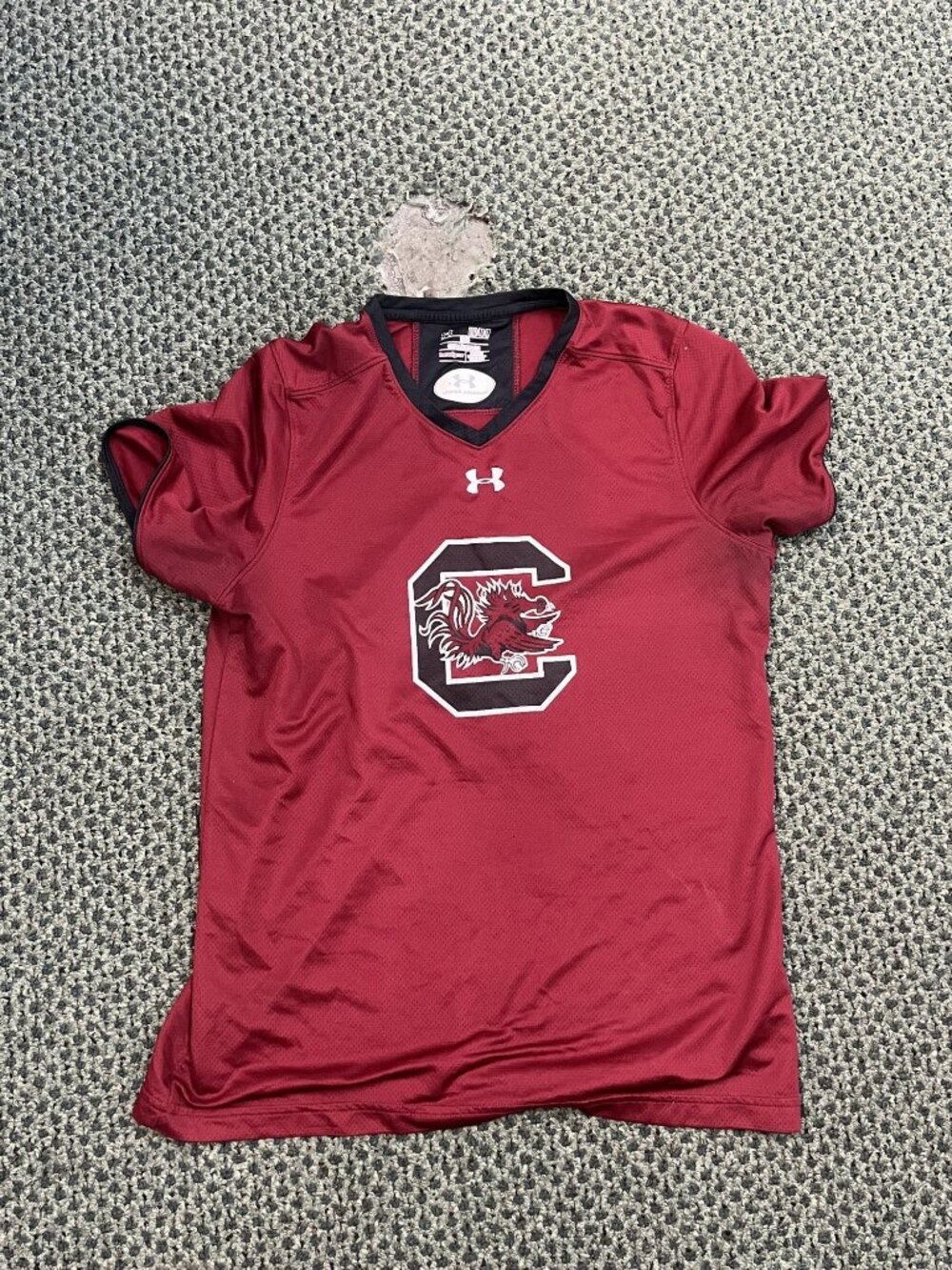 USC UNDER ARMOUR JERSEY MEDIUM BOY'S LOOSE FIT